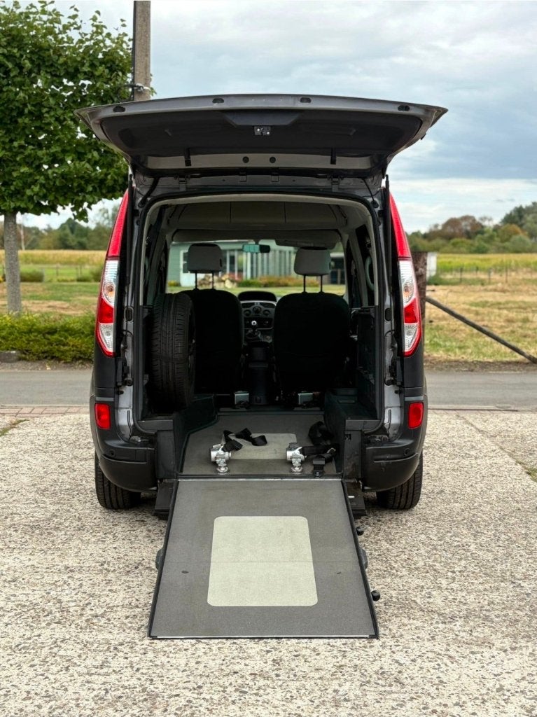 ♿️️Renault Kangoo 1.2benzine Rolstoel Invalide TPMR, Auto's, Euro 5, Monovolume, https://public.car-pass.be/vhr/b8bf5ec9-4ba1-413a-bdb0-ebdf1c0ab20f
