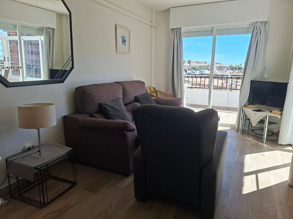 Torrevieja : Rés à temps = beaucoup de soleil sur 2 terrasse, Propriétaire, 1 chambre, Costa Blanca, 4 personnes