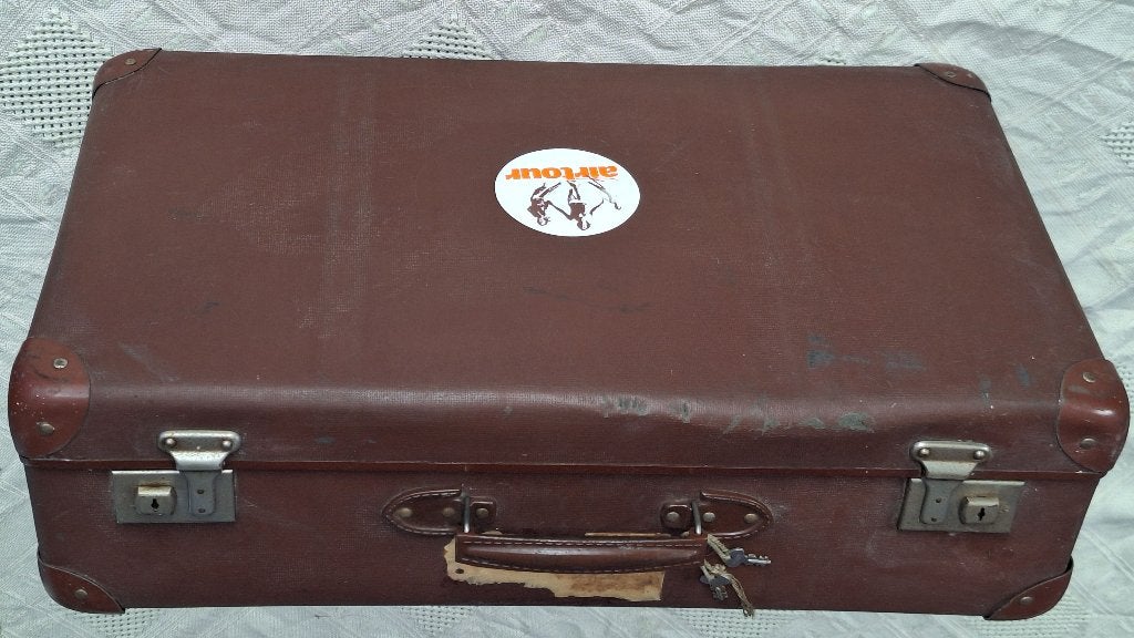 Jolie ancienne valise vintage bois carton avec clés, Antiquités & Art, Enlèvement