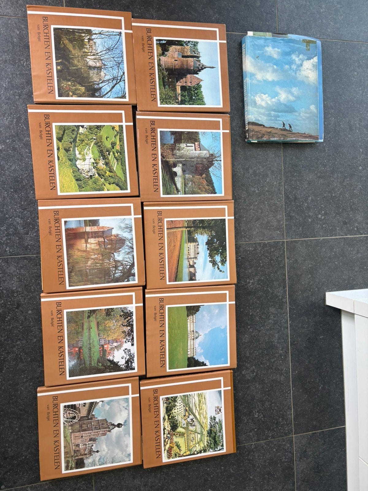 Artis historia bruchten en kastelen België, Ophalen, Gebruikt