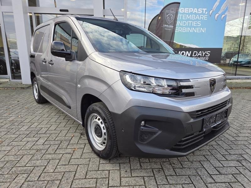 Peugeot Partner L1 VAN   0 km, 1199 cc, Navigatiesysteem, Handgeschakeld, 5 deurs