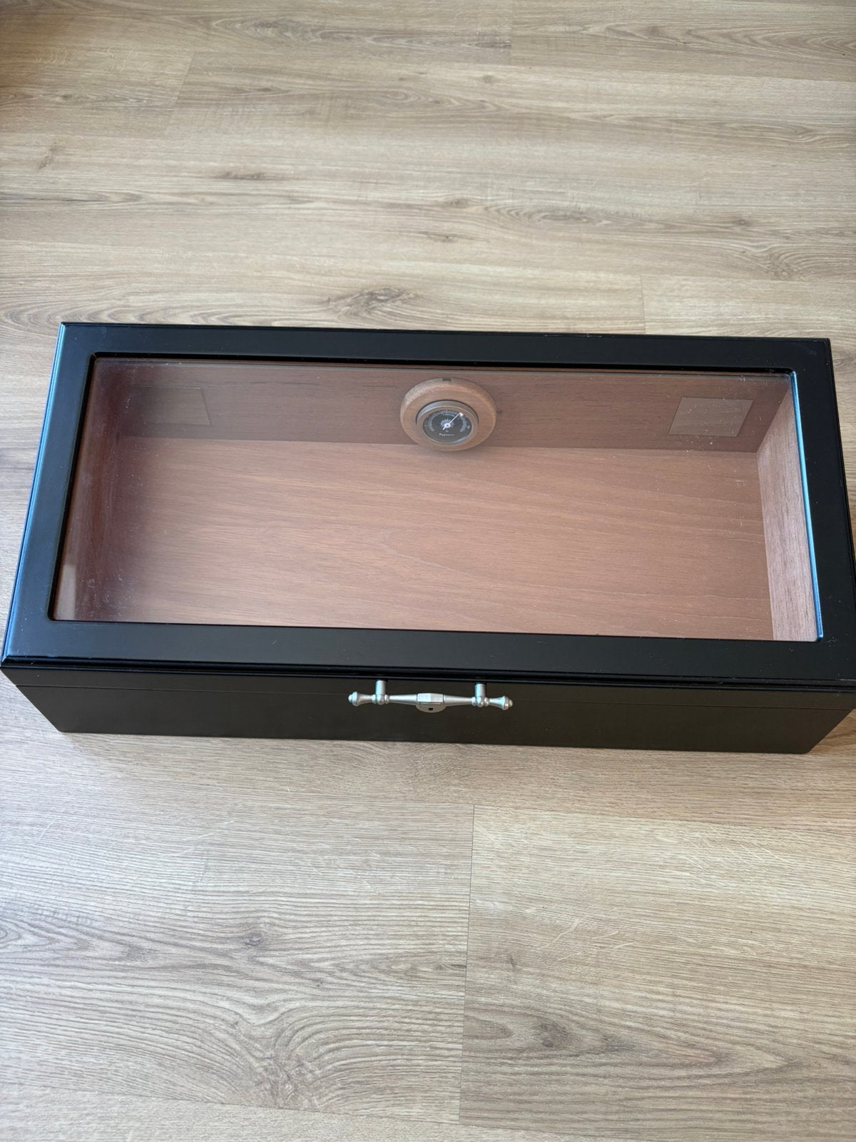 Humidor voor sigaren, Ophalen, Gebruikt