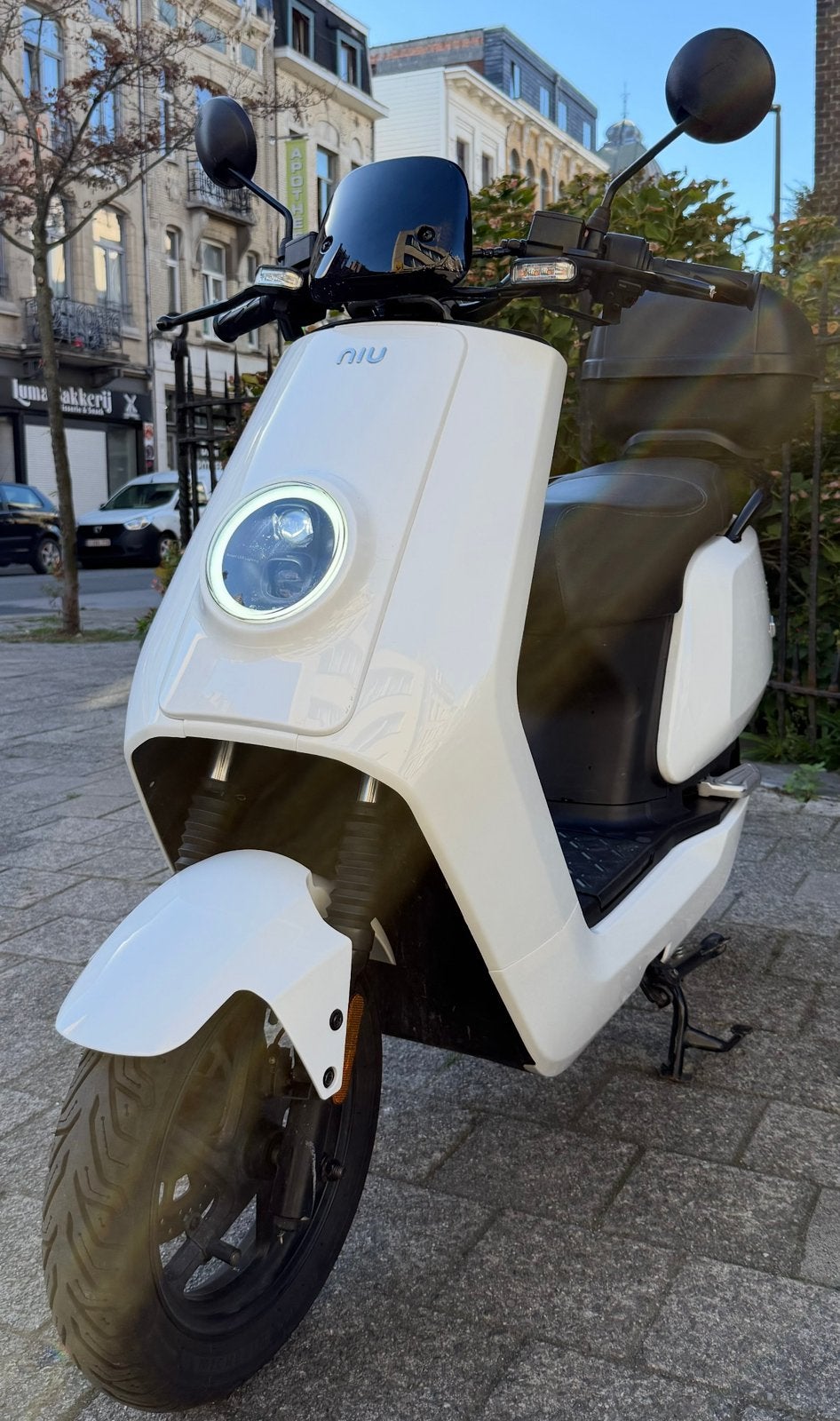 Elektrische scooter NIU,klaas B, bouwjaar 2022., Vélos & Vélomoteurs, Comme neuf, Classe B (45 km/h), Enlèvement, Électrique