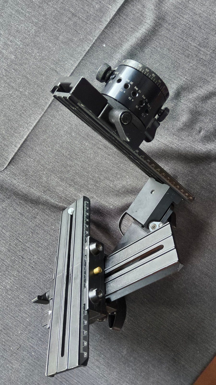 Tête panoramique Manfrotto 300N et 303SPH VR, Enlèvement ou Envoi, Utilisé, Support en L, Manfrotto