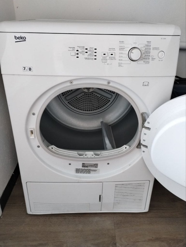 Sèche-linge à condensation Beko DC7230 (7 kg), 6 à 8 kg, Comme neuf, Chargeur frontal, Enlèvement