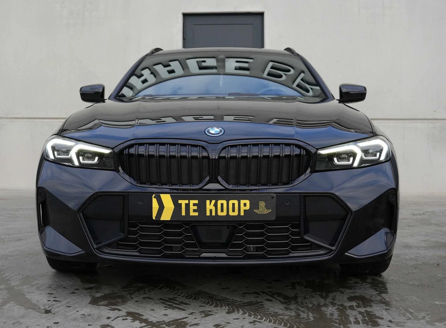 BMW 3 Serie 330 PHEV xDrive Touring M Sport | Facelift | Tre, Auto's, Automaat, 1998 cc, Gebruikt, Zwart