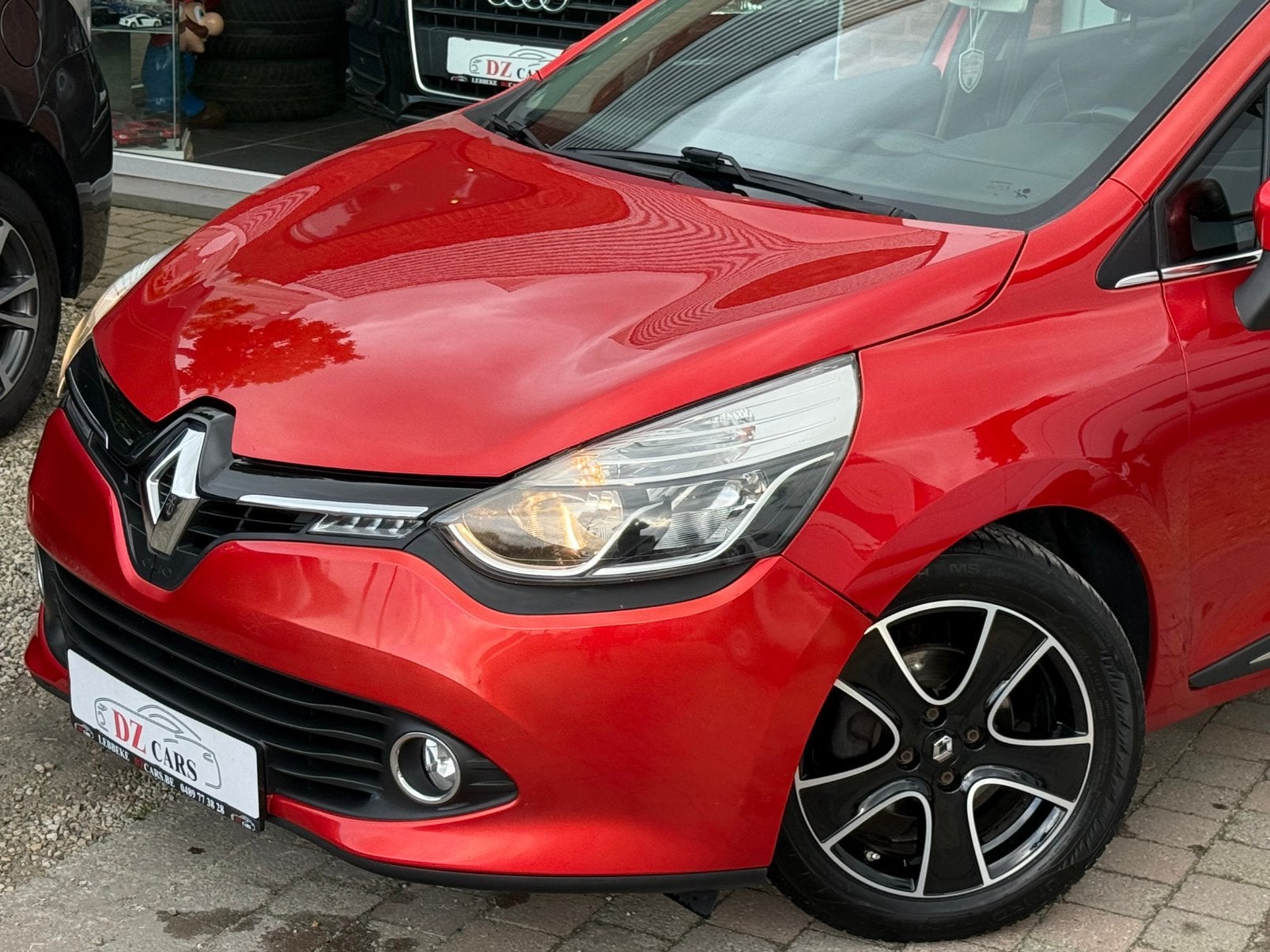 RENAULT CLIO 4 1.5DCI 90CH |NAVI | CLIME DIGITALE |KEY LESS, Rouge, Achat, https://public.car-pass.be/vhr/f381ba9a-6fa4-4026-bdad-63e570b3d5b1