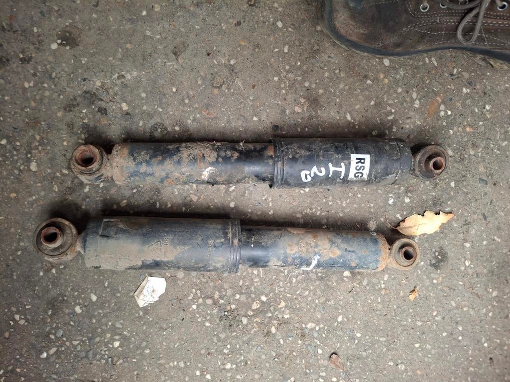 Schokdempers achteraan hyundai i20, Ophalen, Gebruikt, Hyundai