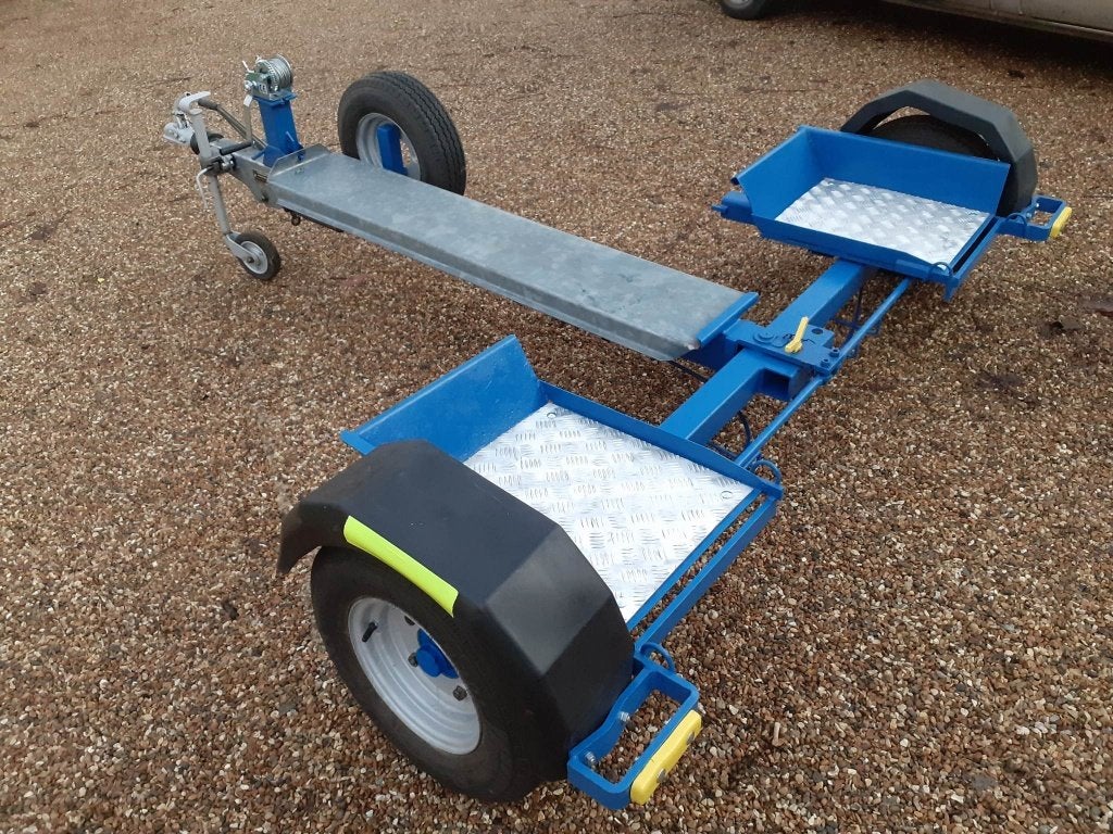 REMORQUE VOITURE "CAR DOLLY", Ophalen, Gebruikt
