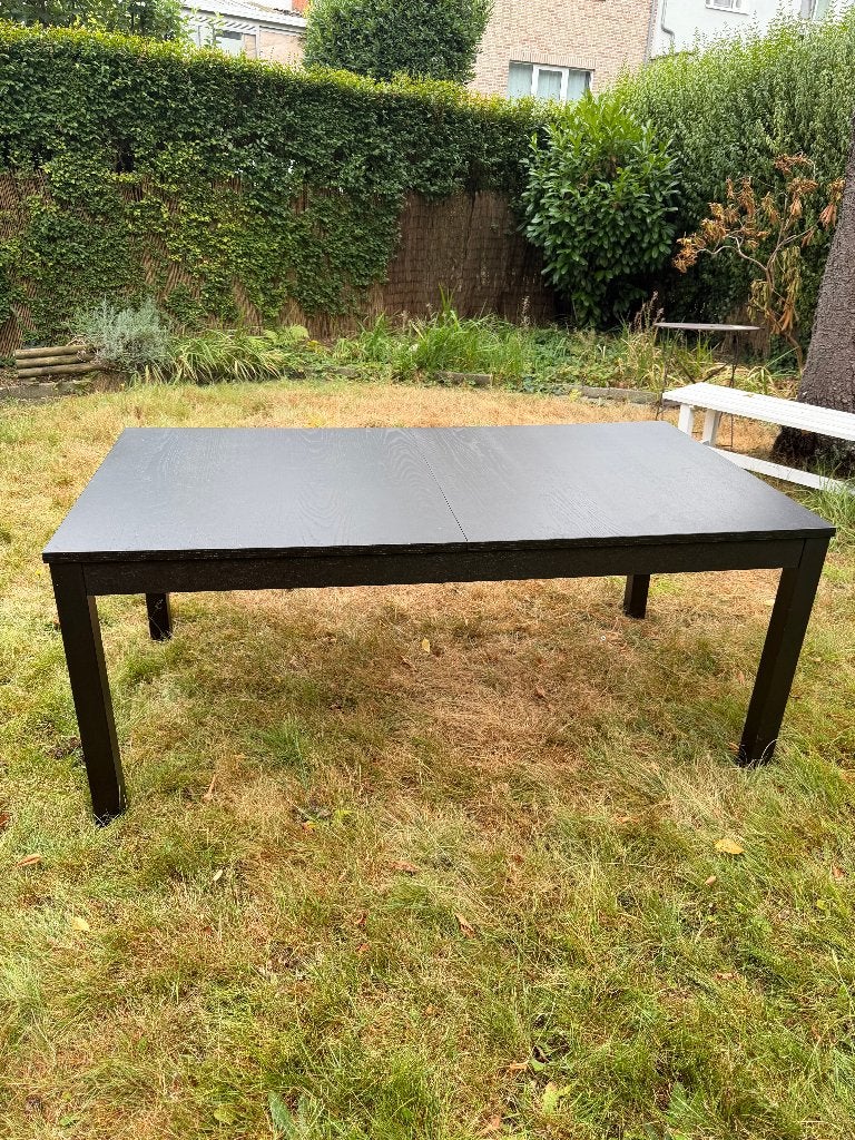 Table noire à rallonges, 150 à 200 cm, Cinq personnes ou plus, Enlèvement, Utilisé