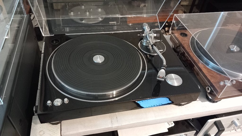 Micro Seiki DD40 Premium en noir brillant, Enlèvement, Comme neuf, Tourne-disque, Réglage pitch