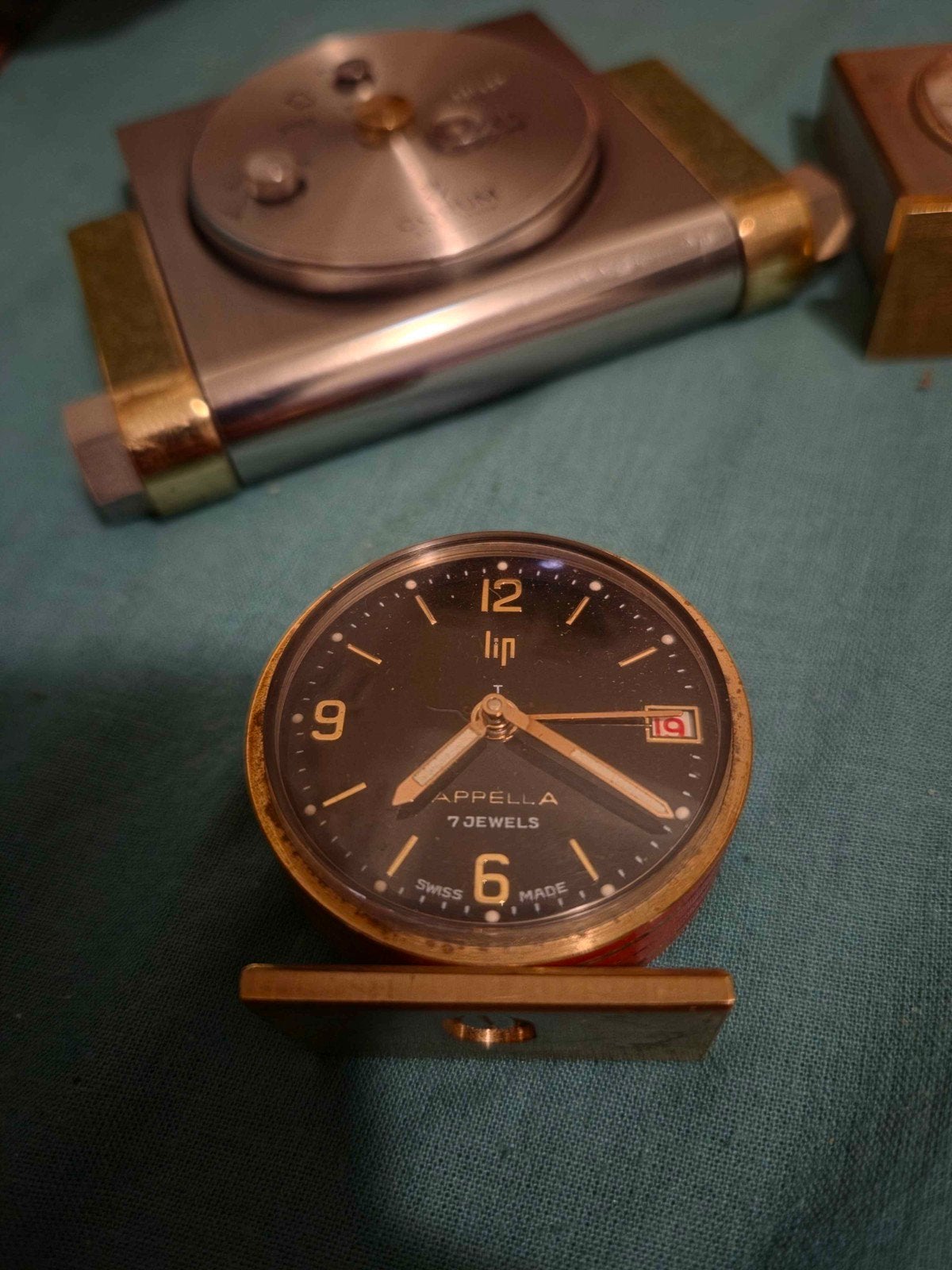 pendulette de voyage LIP appella vers 1960, Enlèvement ou Envoi