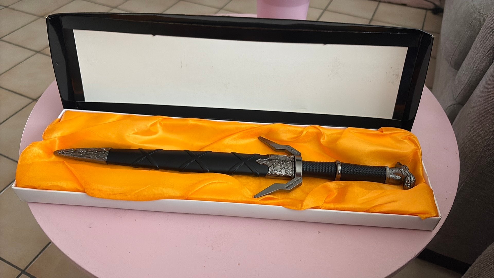 Zwaart, Verzamelen, Pennenverzamelingen, Overige typen, Met doosje, Zo goed als nieuw, Ophalen