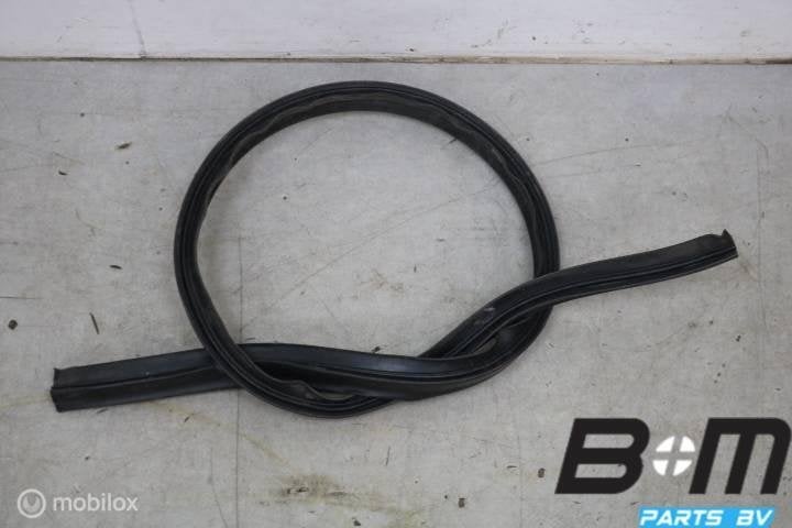 Parafaanrubber VW Polo 9N 3drs 6Q0823723G, Autos : Pièces & Accessoires, Autres pièces automobiles, Utilisé
