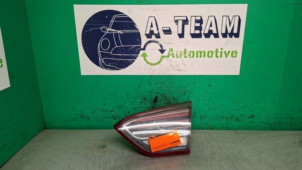 FEU ARRIÈRE DROIT Opel Crossland (X) (|13467985|39137528|), Autos : Pièces & Accessoires, Opel, Opel Automobile GmbH, Utilisé