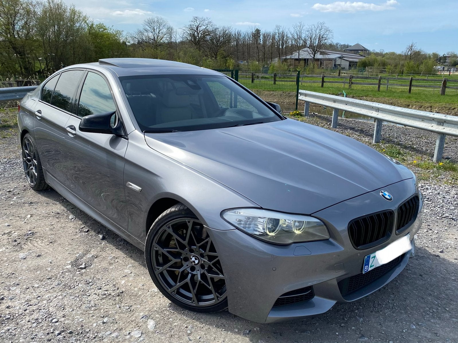 BMW M550d XDrive Euro6, Auto's, Automaat, Lichtsensor, Leder, Bedrijf