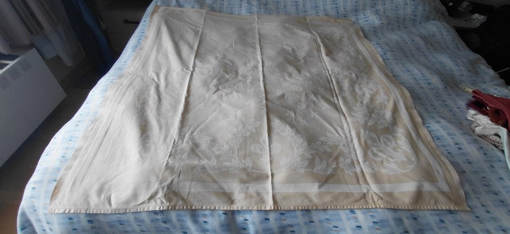 Tafelkleed kleur cremé groot 115 cm x 115 cm, 115 cm, 115 cm, Vierkant, Ophalen of Verzenden