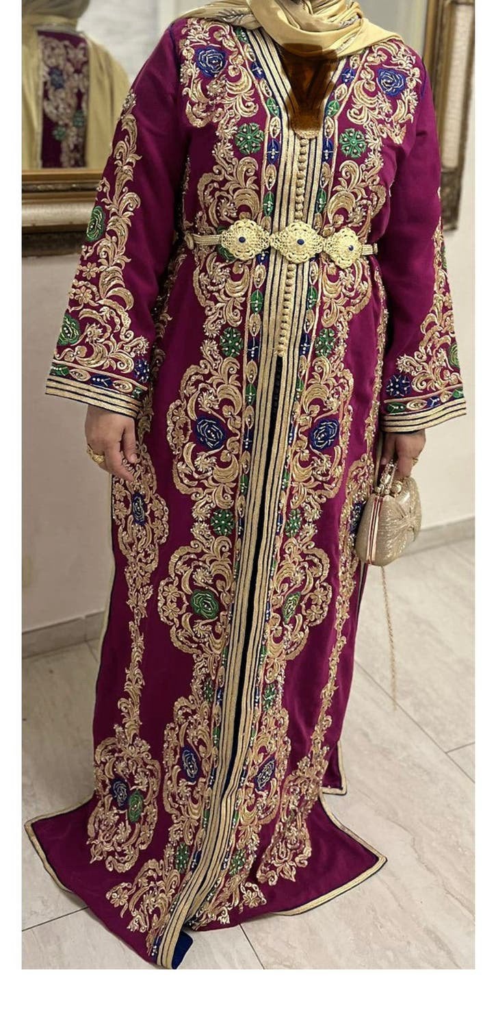 Takchita à louer, caftan 2 pièces . Taille m/l/xl, Enlèvement, Comme neuf