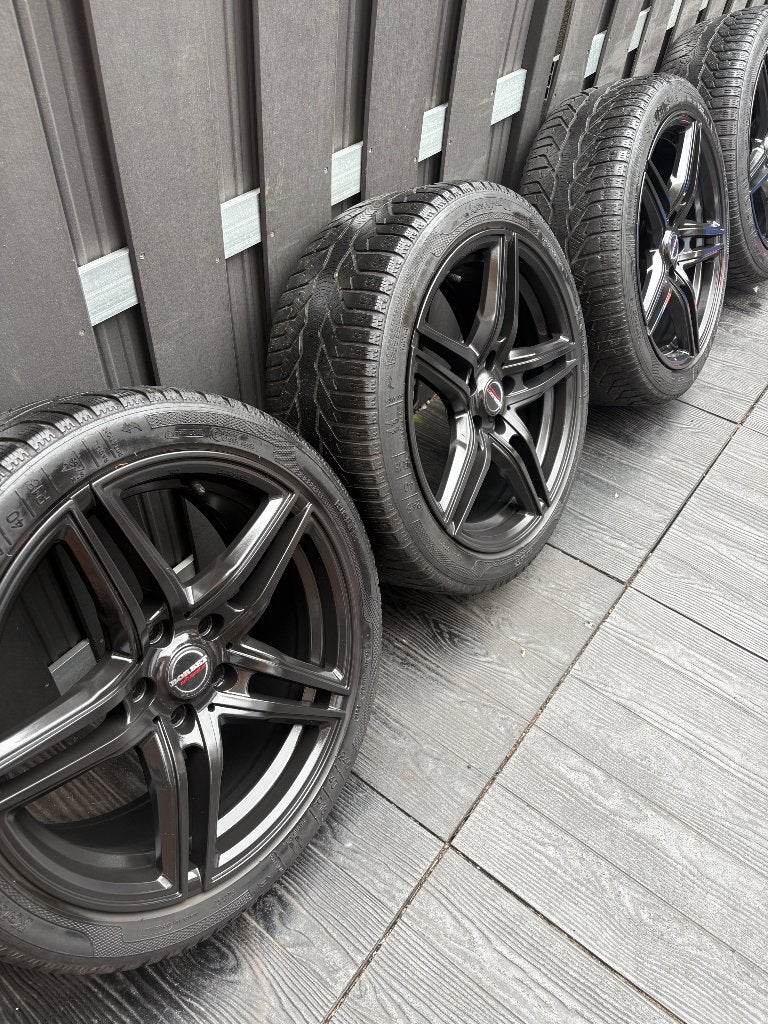 Originele 18 inch Borbet XRT Velgen Zwart 5x112 W212 W213, Autos : Pièces & Accessoires, Pneus & Jantes, Pneus et Jantes, 18 pouces