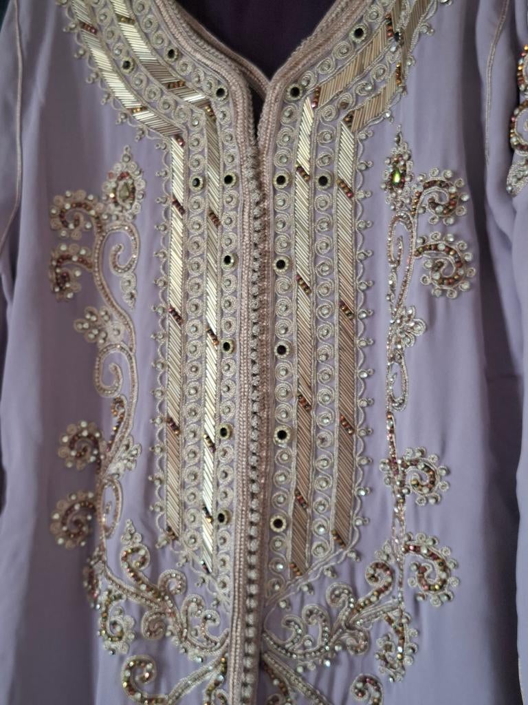 Je vend caftan takchita Marocain, Kleding | Dames, Autre, Ophalen, Zo goed als nieuw, Paars