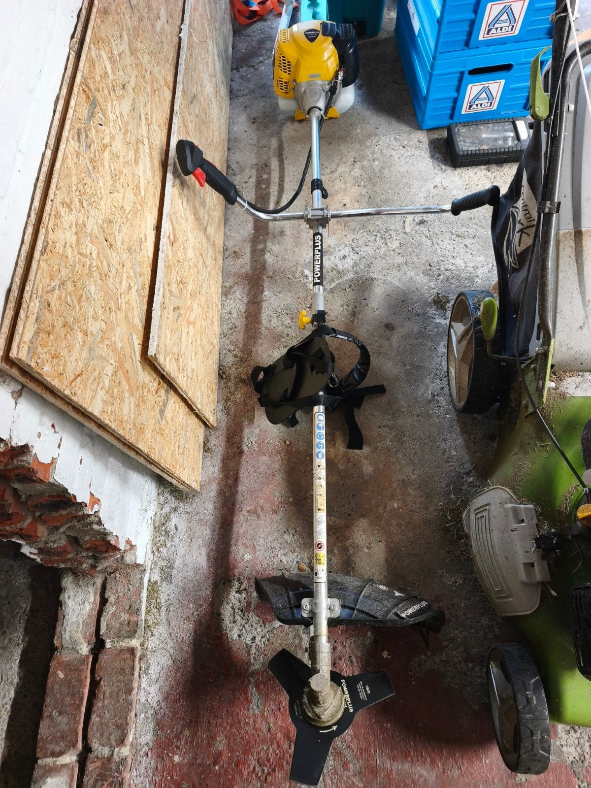 bosmaaier powerplus benzine, Tuin en Terras, Bosmaaiers, Ophalen, Benzine