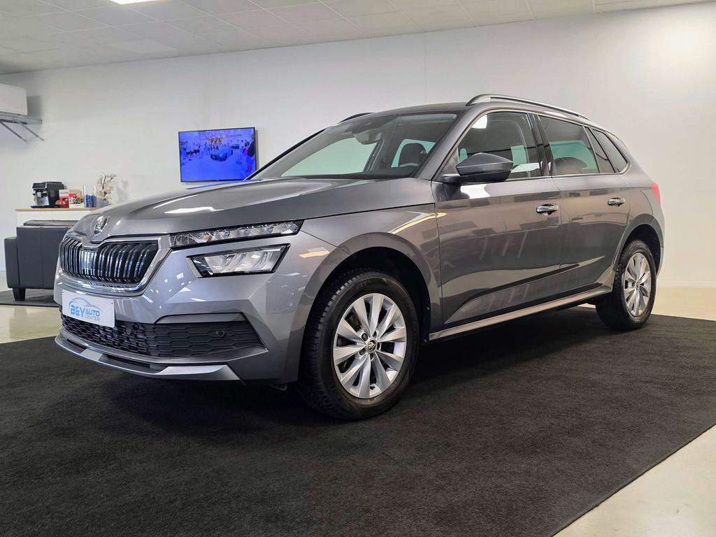 Skoda Kamiq 1.0 TSI Ambition (bj 2022), Auto's, Voorwielaandrijving, Stof, Gebruikt, Bedrijf
