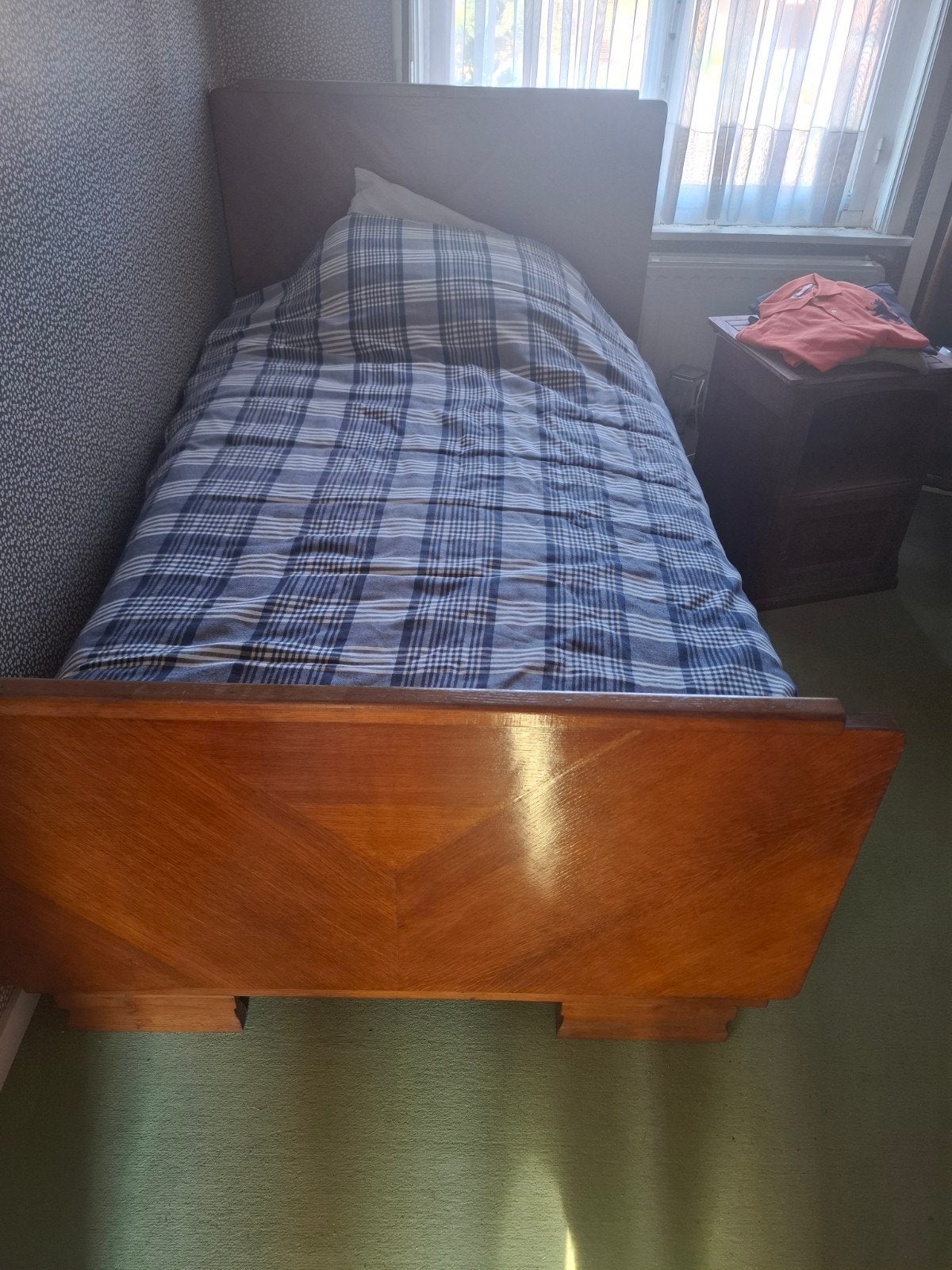 antiek bed, Huis en Inrichting, Slaapkamer | Complete slaapkamers, Ophalen of Verzenden, Twijfelaar