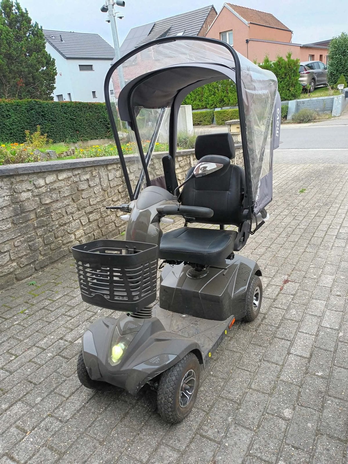 Trottinette en très bon état !, Divers, Enlèvement, Comme neuf, 36 à 45 km, 16 km/h ou plus