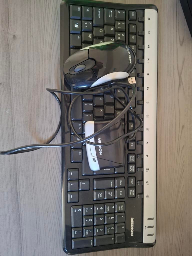 Gratis toetsenbord met muis., Enlèvement