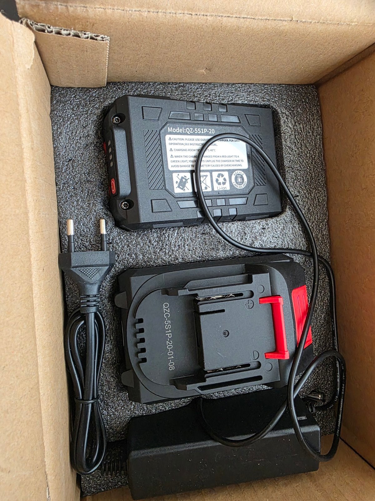 nieuwe accu- en laderset voor draadloos elektrisch gereedsch, Ophalen of Verzenden, Nieuw, Overige typen