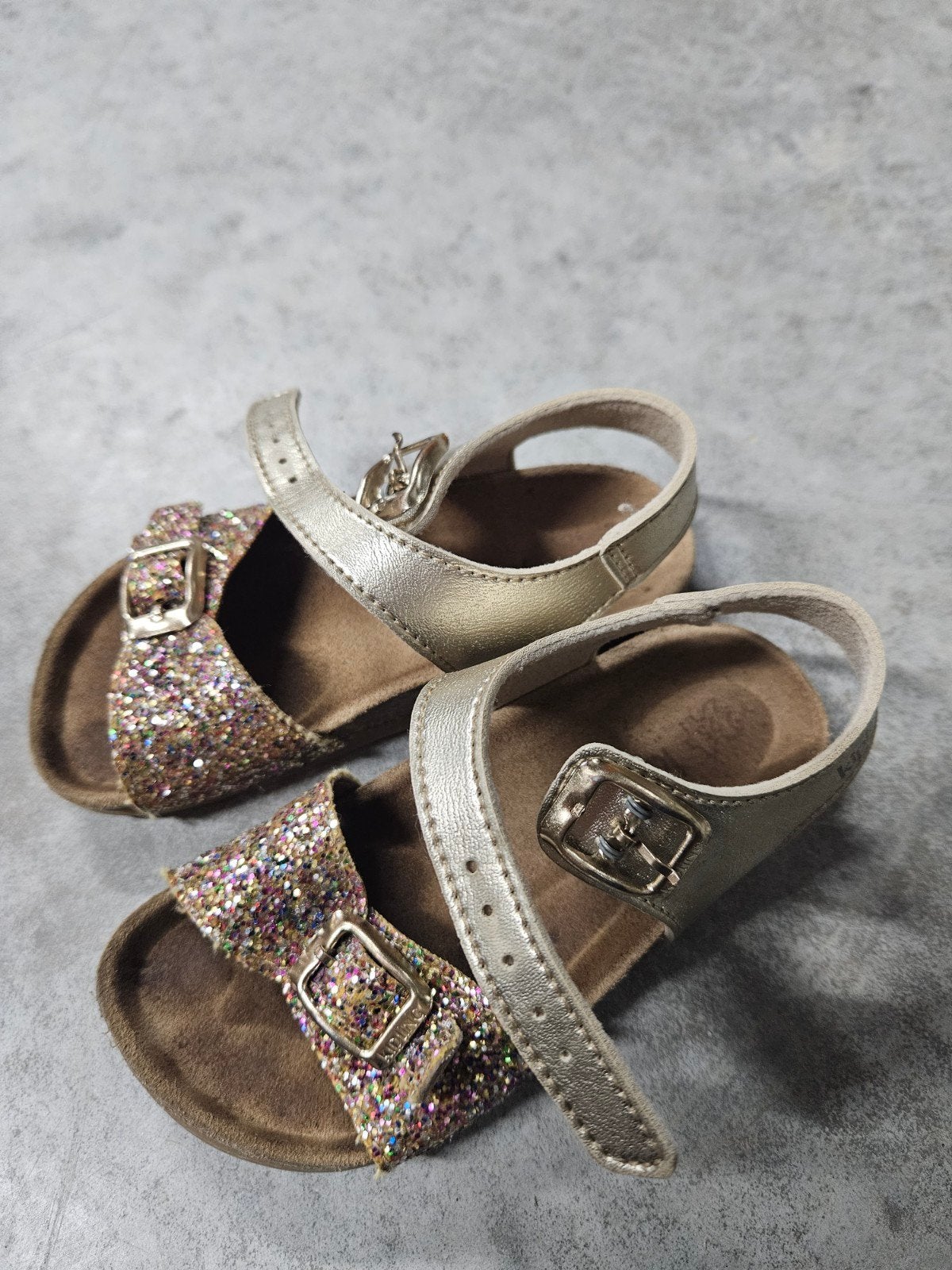 Sandaaltjes Kipling meisje maat 24, Kinderen en Baby's, Kinderkleding | Schoenen en Sokken, Ophalen, Meisje