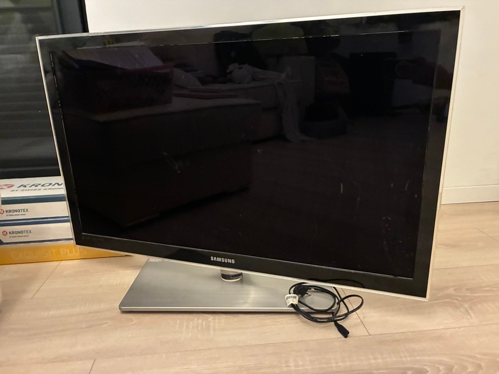 Samsung TV te koop, Ophalen, LED, 80 tot 100 cm, Zo goed als nieuw
