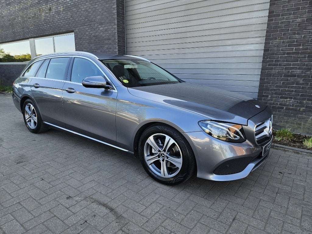 Mercedes-Benz E200d, Autos, Mercedes-Benz, Entreprise, Achat, Autres modèles, Diesel, Euro 6, Break, 5 portes, Automatique, Argent ou Gris