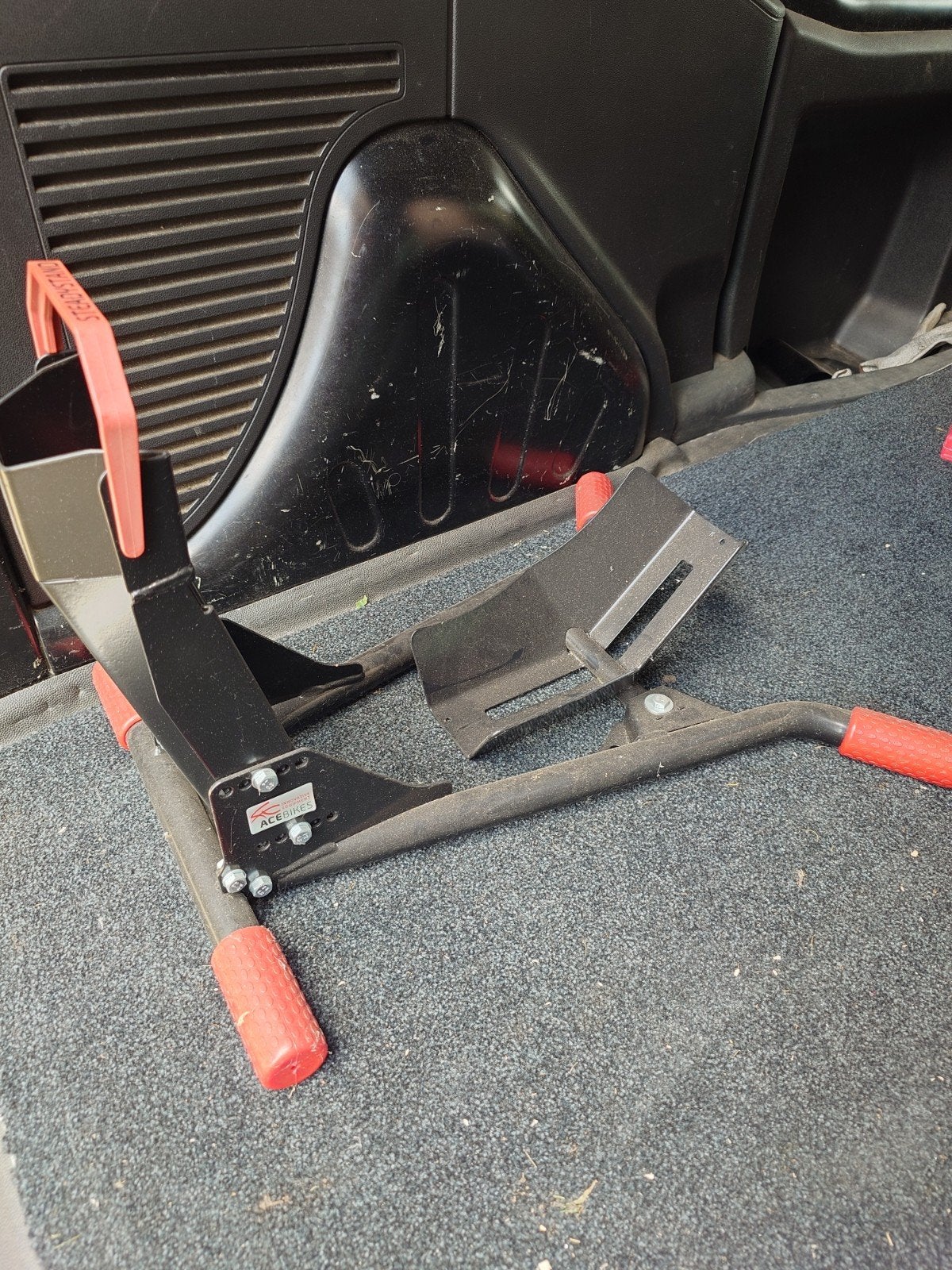 Acebikes steadystand, Enlèvement