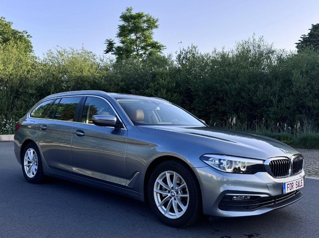 HISTORIQUE D'ENTRETIEN DE LA BMW 518d TOURING I, Cuir, Argent ou Gris, Euro 6, Electronic Stability Program (ESP)