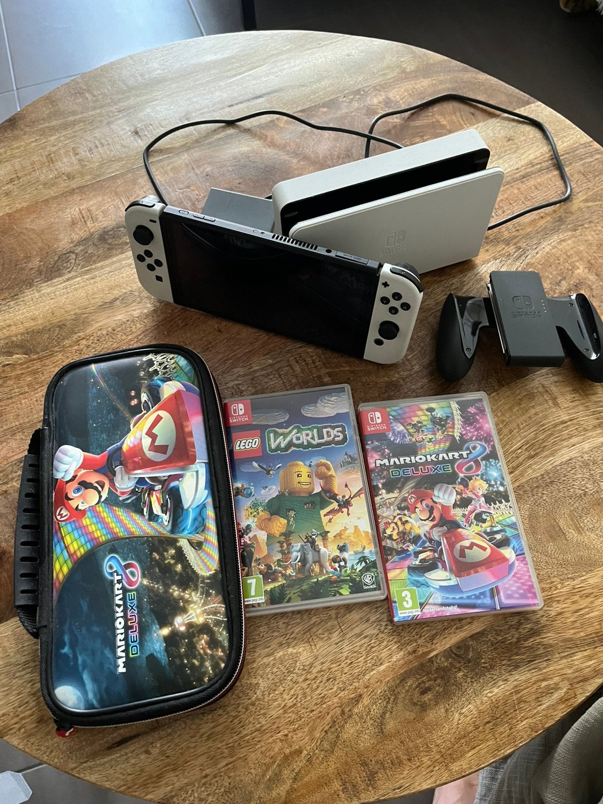 Nintendo switch in perfecte staat, Consoles de jeu & Jeux vidéo, Consoles de jeu | Nintendo Switch, Enlèvement, Comme neuf