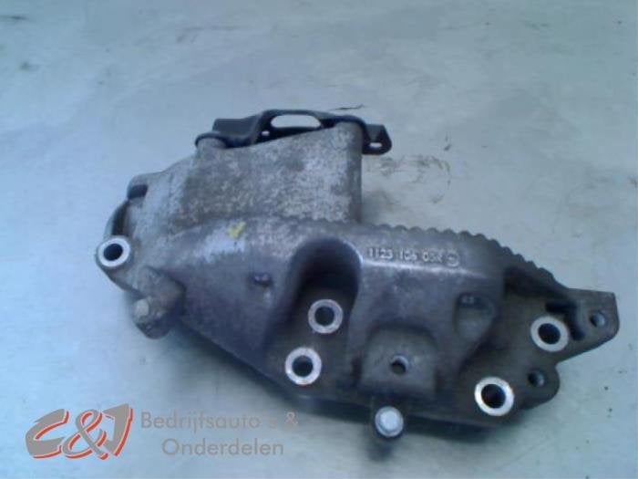 Support moteur d'un Renault Master, Renault, -, 3 mois de garantie, Utilisé