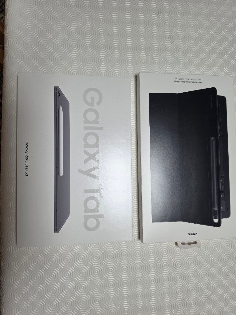 Galaxy Tab S10 FE+ 5G (13.1") avec clavier - Neuf scelle, Neuf, 13 pouces ou plus, GPS, Enlèvement