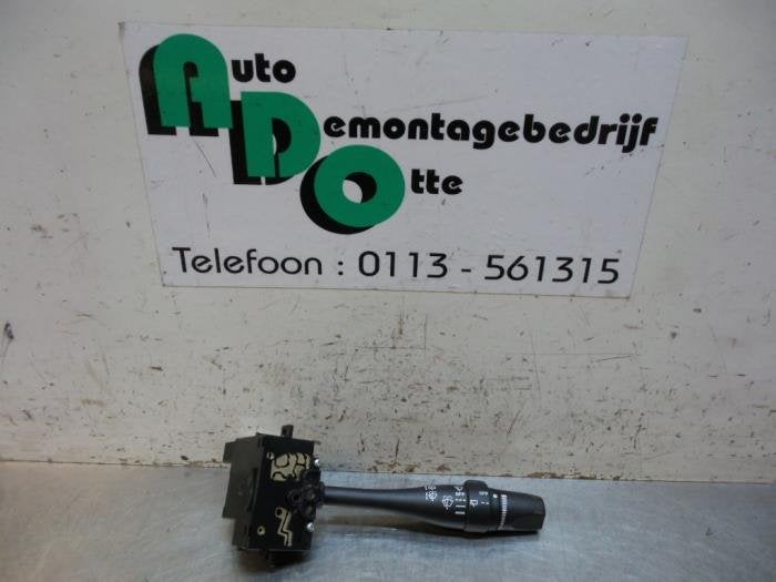 Commutateur essuie-glace d'un Nissan Primera (Primera W99-), -, 3 mois de garantie, Utilisé, -