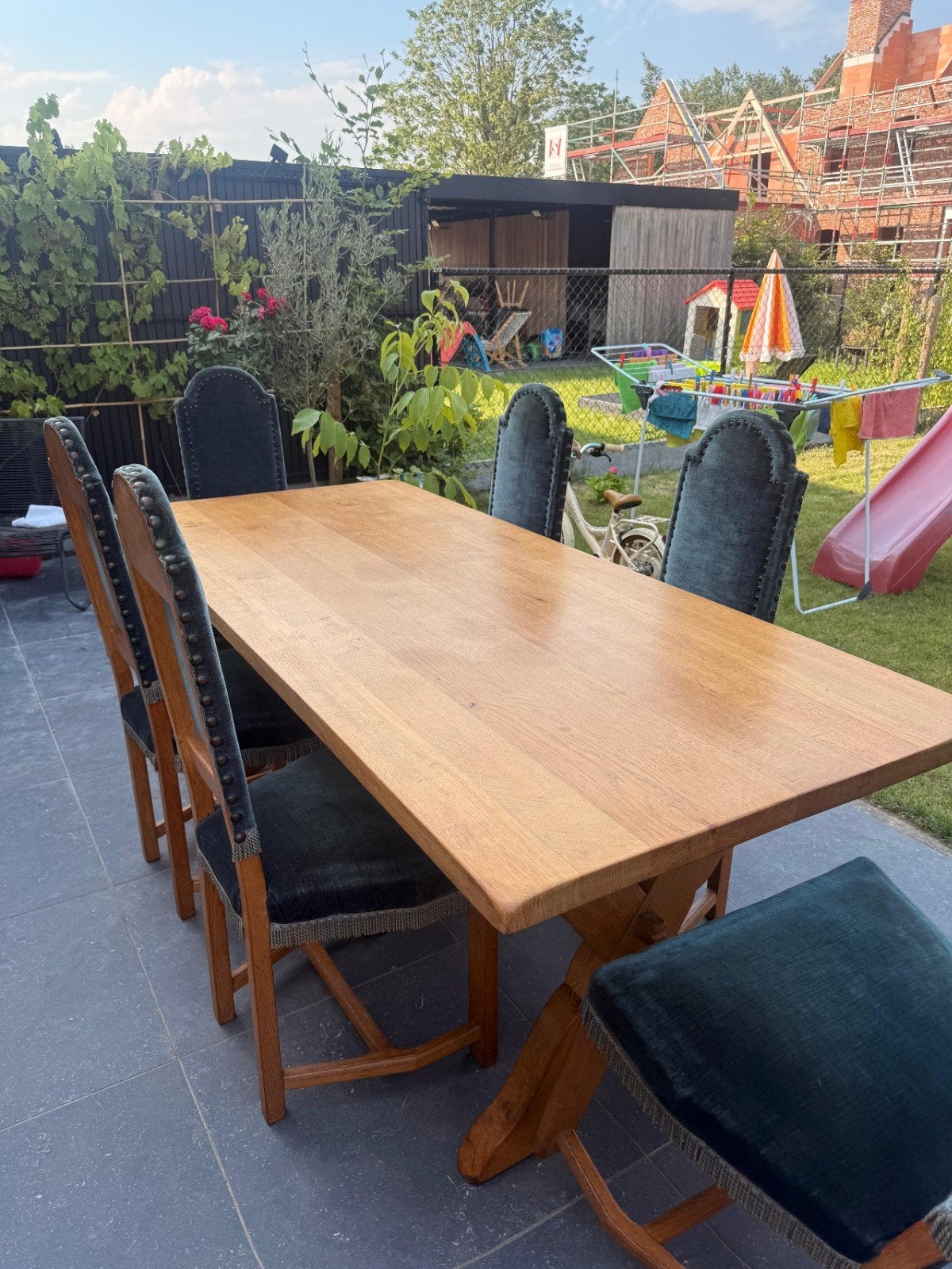 Robuuste eikenhouten eettafel, Huis en Inrichting, Complete eetkamers, Ophalen