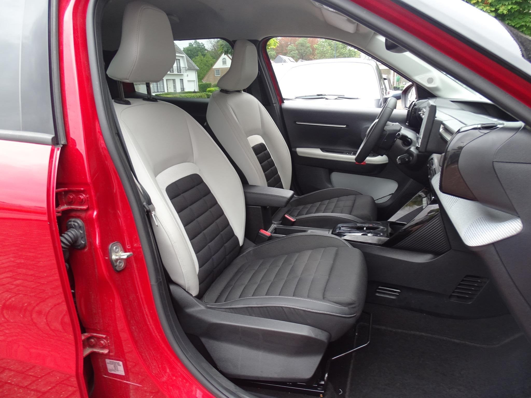 Citroën C3 Aircross BEV 113ch (83 kW) Automatic MAX VERWACH, Autos, Rouge, Achat, Carnet d'entretien, 44 kWh