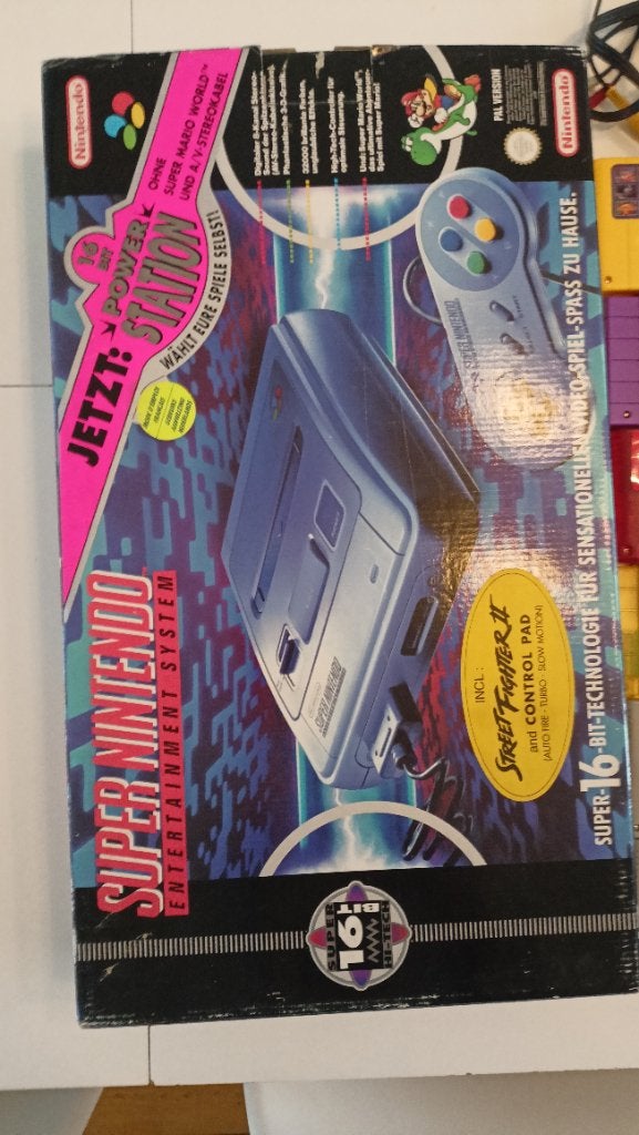 Super nintendo in doos met games en accesoires, Games en Spelcomputers, Spelcomputers | Nintendo Super NES, Ophalen, Met games