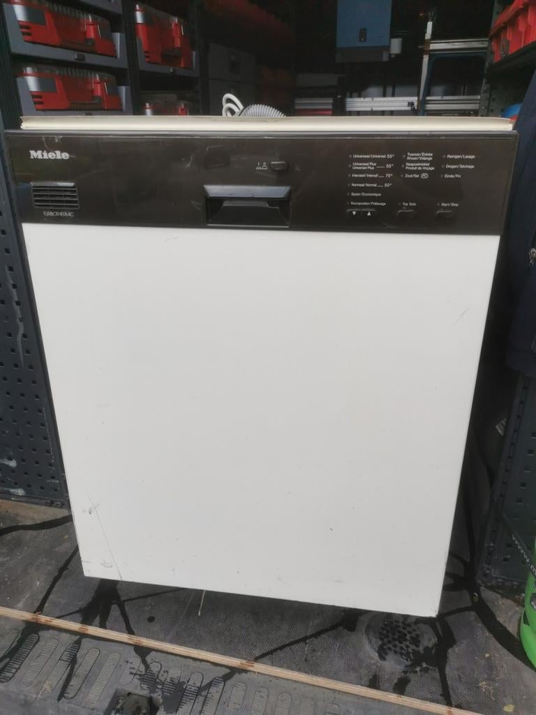 Lave vaisselle Miele Turbothermic, Enlèvement