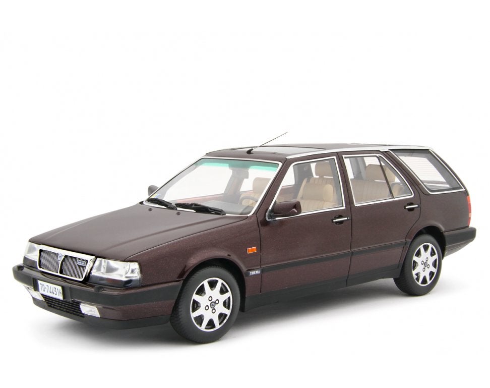 LANCIA THEMA SW TD - 1/18 LAUDORACING LM217B + BOEK, Hobby & Loisirs créatifs, Voitures miniatures | 1:18, Enlèvement ou Envoi