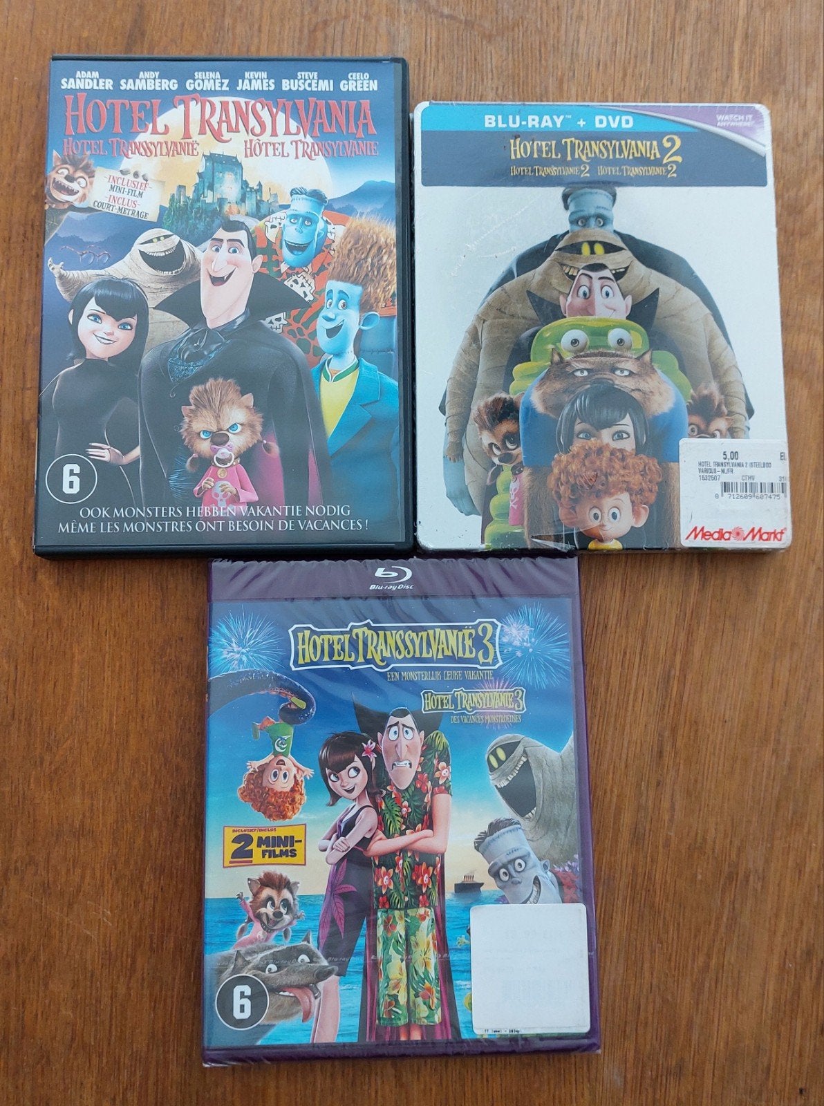 DVD  & BLU RAYS  - HOTEL TRANSILVANIA  - LOT VAN 3ST., Alle leeftijden, Film, Tekenfilms en Animatie, Blu-ray