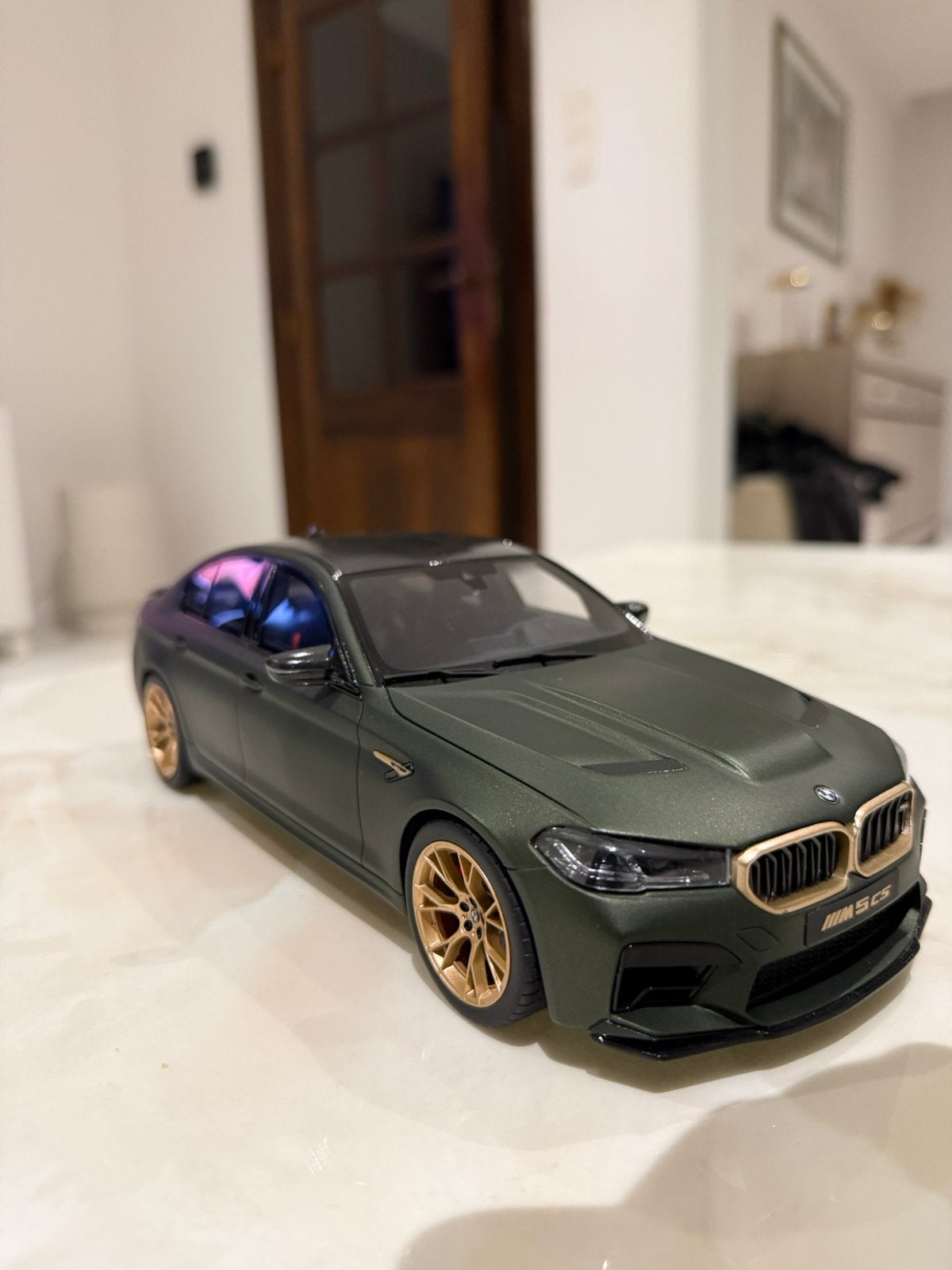 GT Spirit BMW M5 CS (F90) Frozen Vert foncé 1:18, Enlèvement, Utilisé, Voiture, Autres marques