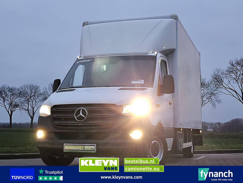 Mercedes-Benz SPRINTER 319 Bakwagen Laadklep V6, Automaat, Wit, Mercedes-Benz, Bedrijf
