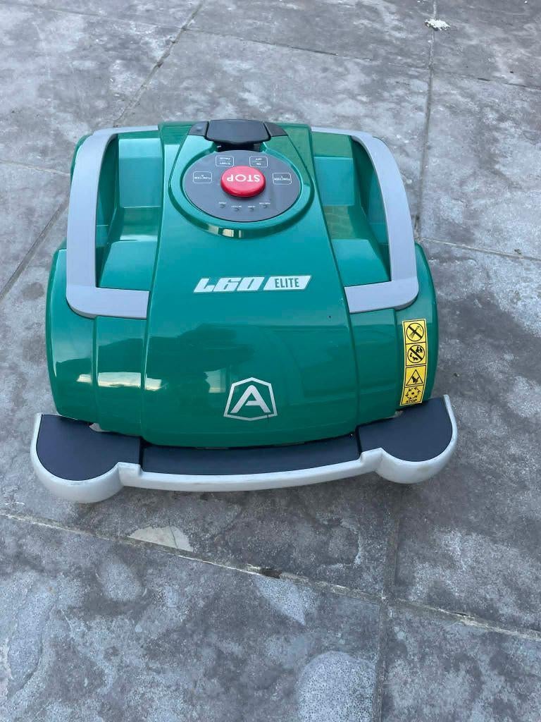 robot maaier, Ophalen, Zo goed als nieuw, Ambriogo