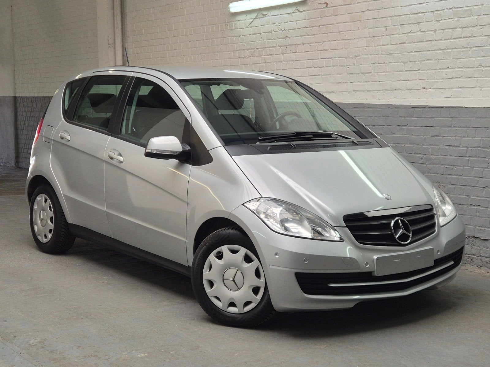 Mercedes A160 Autom. ess. Euro5-09/2011-96000km-Garantie, Autos, Achat, Entreprise, Garantie prolongée, Entretenue par le concessionnaire