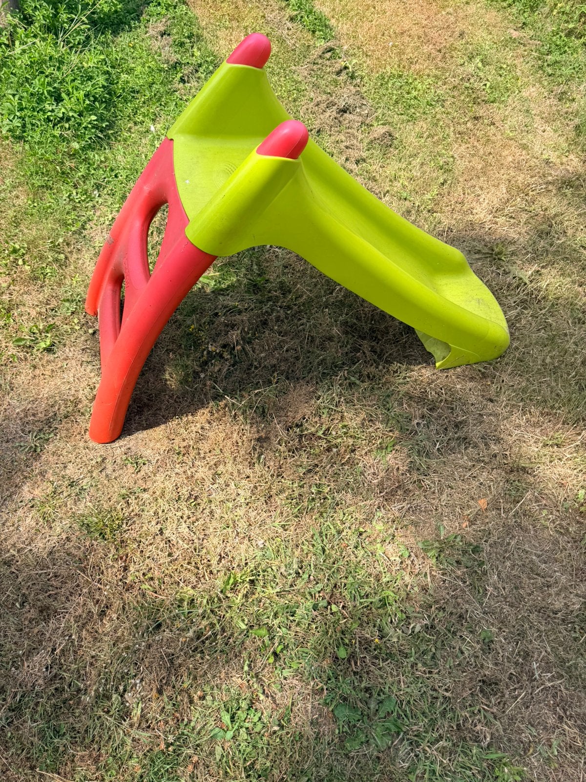 Smoby glijbaan (rood/groen) - XS model, Kinderen en Baby's, Speelgoed | Buiten | Speeltoestellen, Zo goed als nieuw, Glijbaan